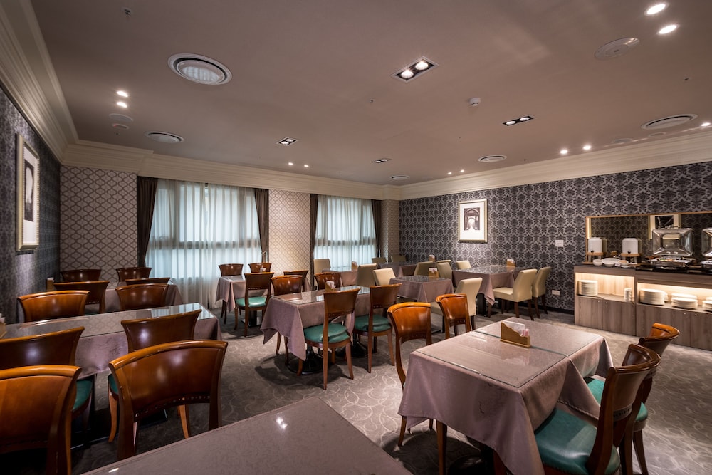 Jin Pin Hotel 54/73