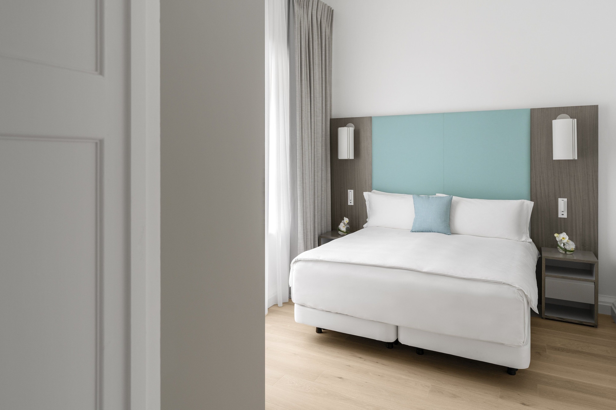 2 BEDROOMS, APARTMENT