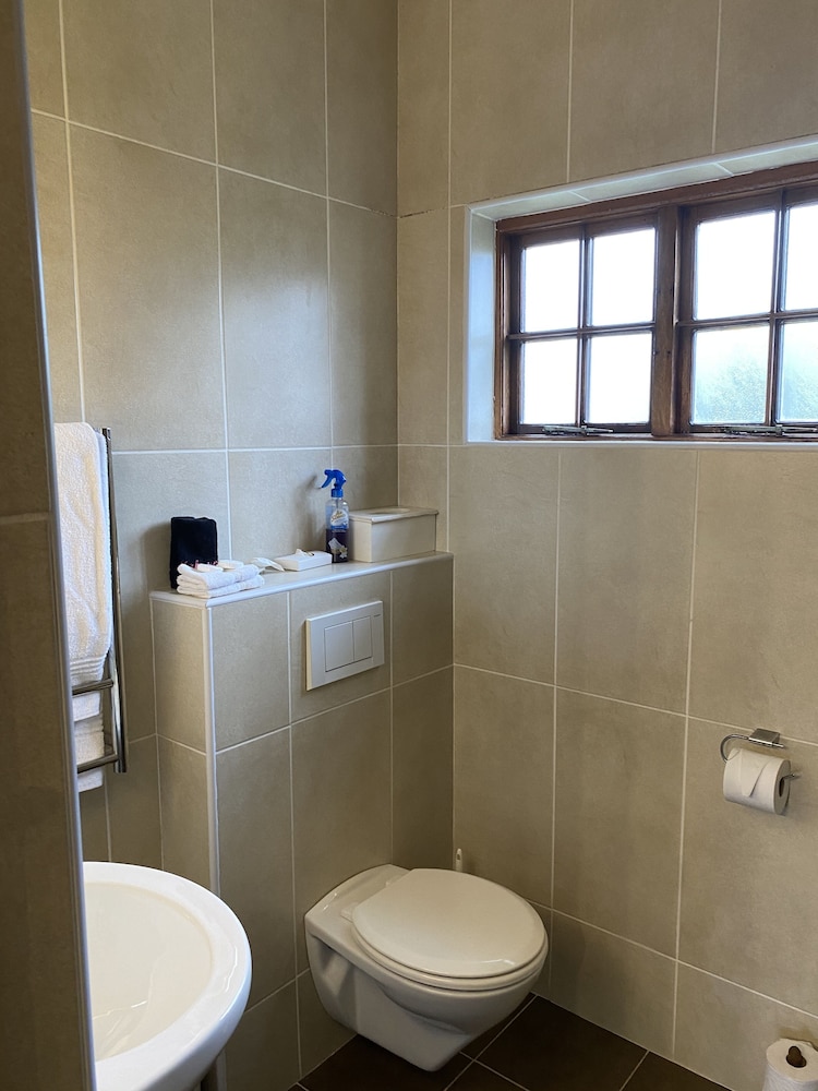 Cotswold House 36/50