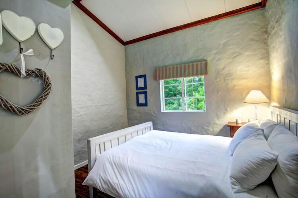 Oakhurst Farm Cottages 8/31