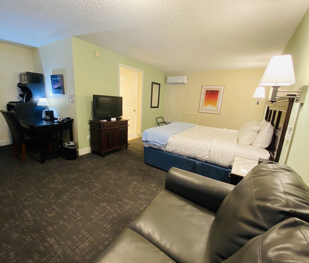 Salida Inn & Monarch Suites 34/78