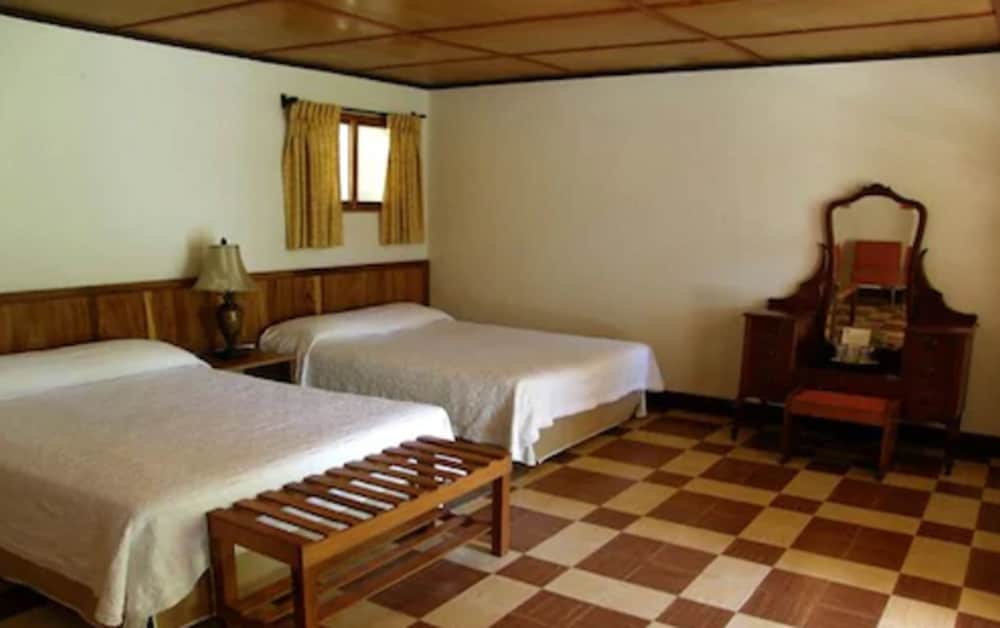 Regis Hotel and Spa 15/59