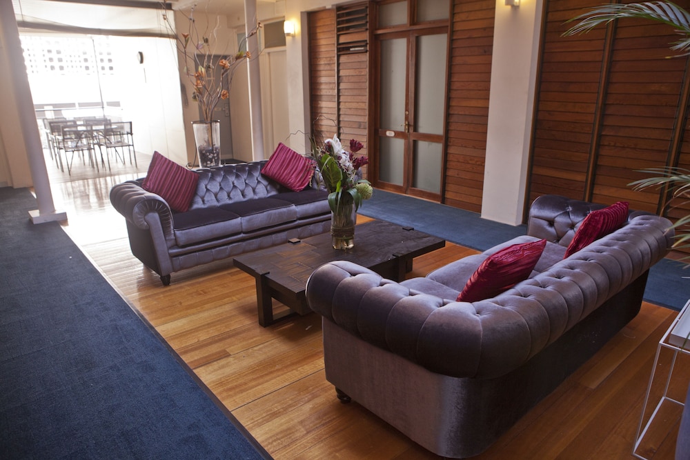 SAVOY DOUBLE BAY HOTEL 30/44