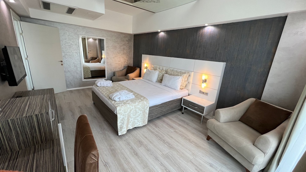 MOX Hotel 10/50