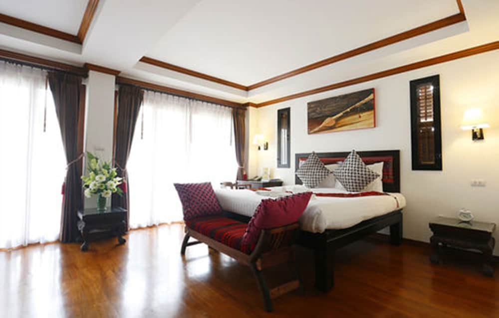 Baan Huen Phen 20/69