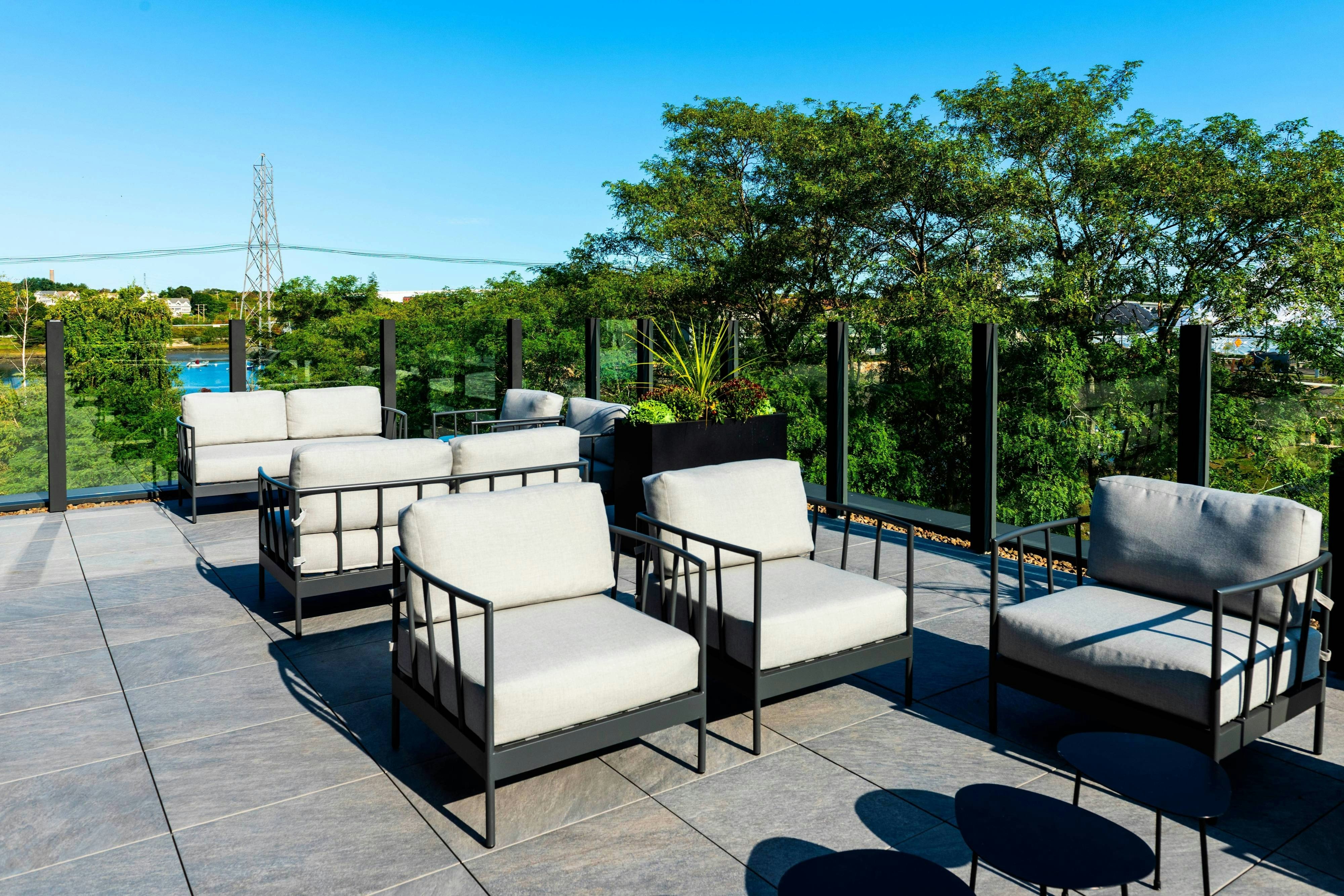 Ac Hotel By Marriott Portsmouth Downtown/Waterfront 53/77