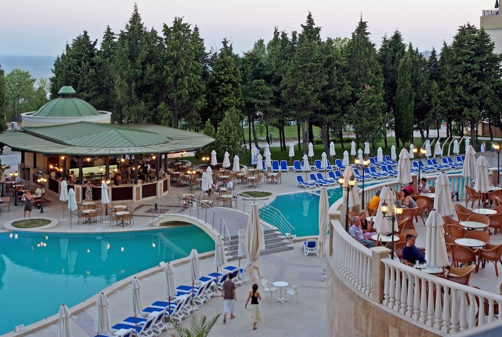 Sol Nessebar Palace All Inclusive 67/73