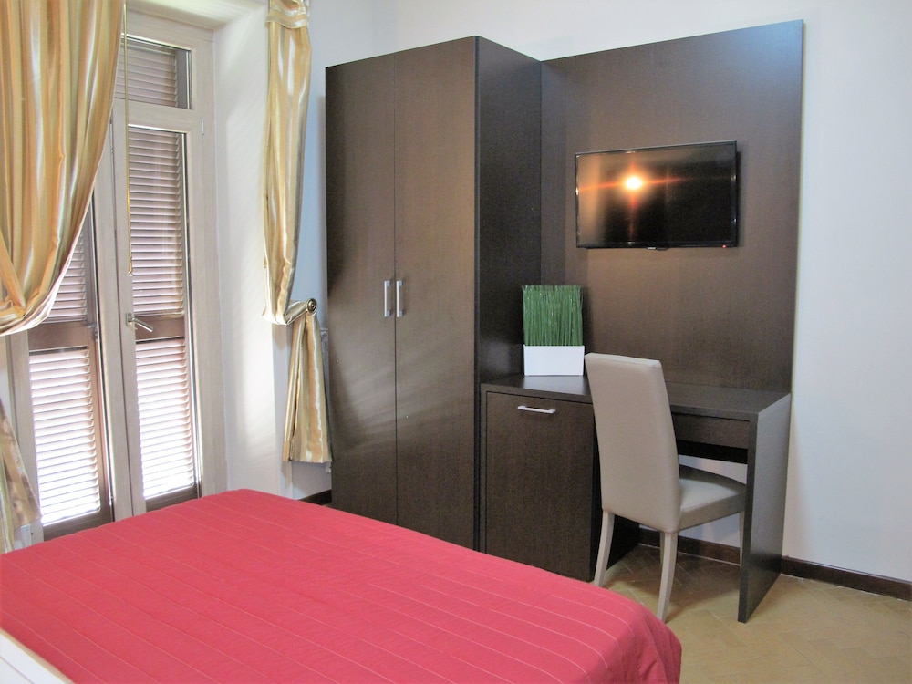Hotel D'Este Rome (Hotel d'Este) 12/30