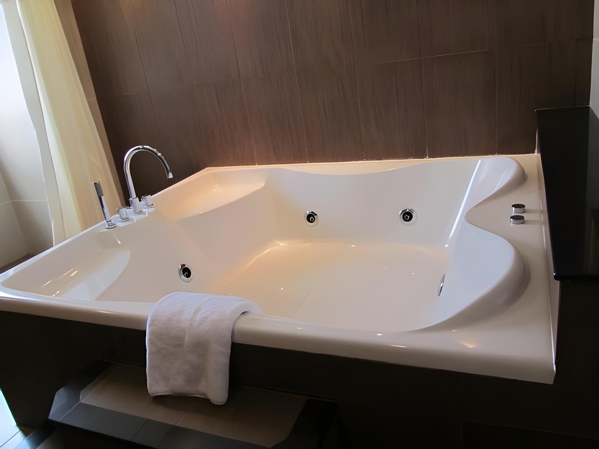 Hotel Grand Antares 49/50
