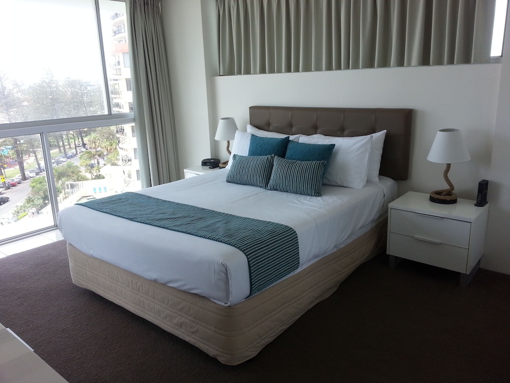 Ocean Plaza Resort 12/50