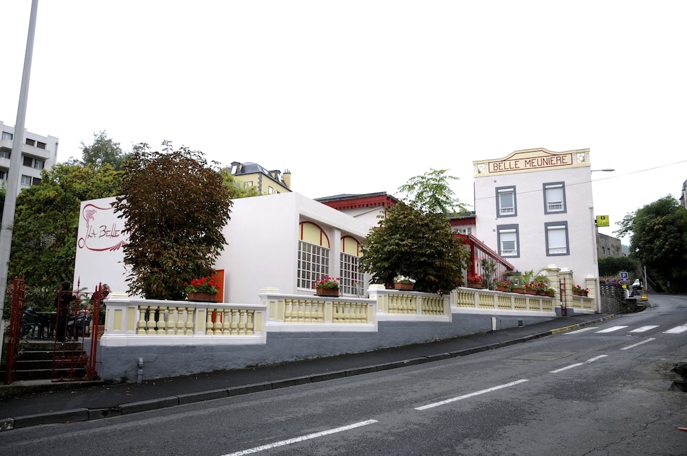 Hotel La Belle Meuniere 39/50