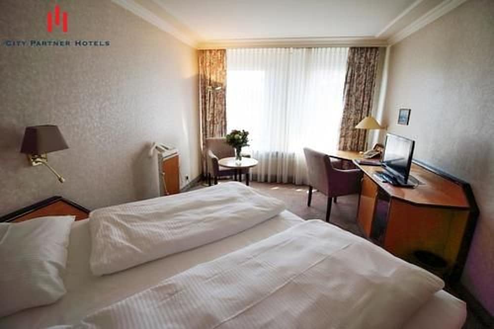 Hotel Senator Hamburg 10/35
