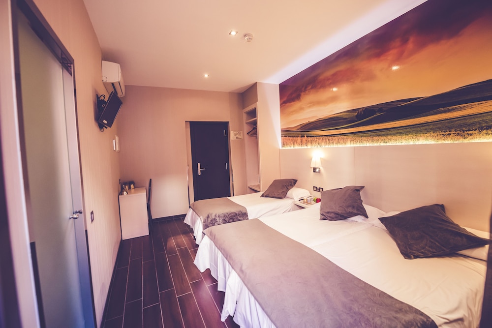 Hostal Prado 19/69