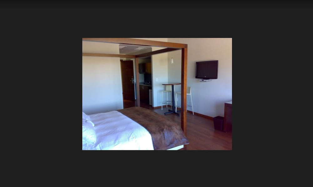 Regency Park Hotel 11/48