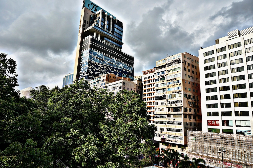 Rainbow Lodge Hk 3/39