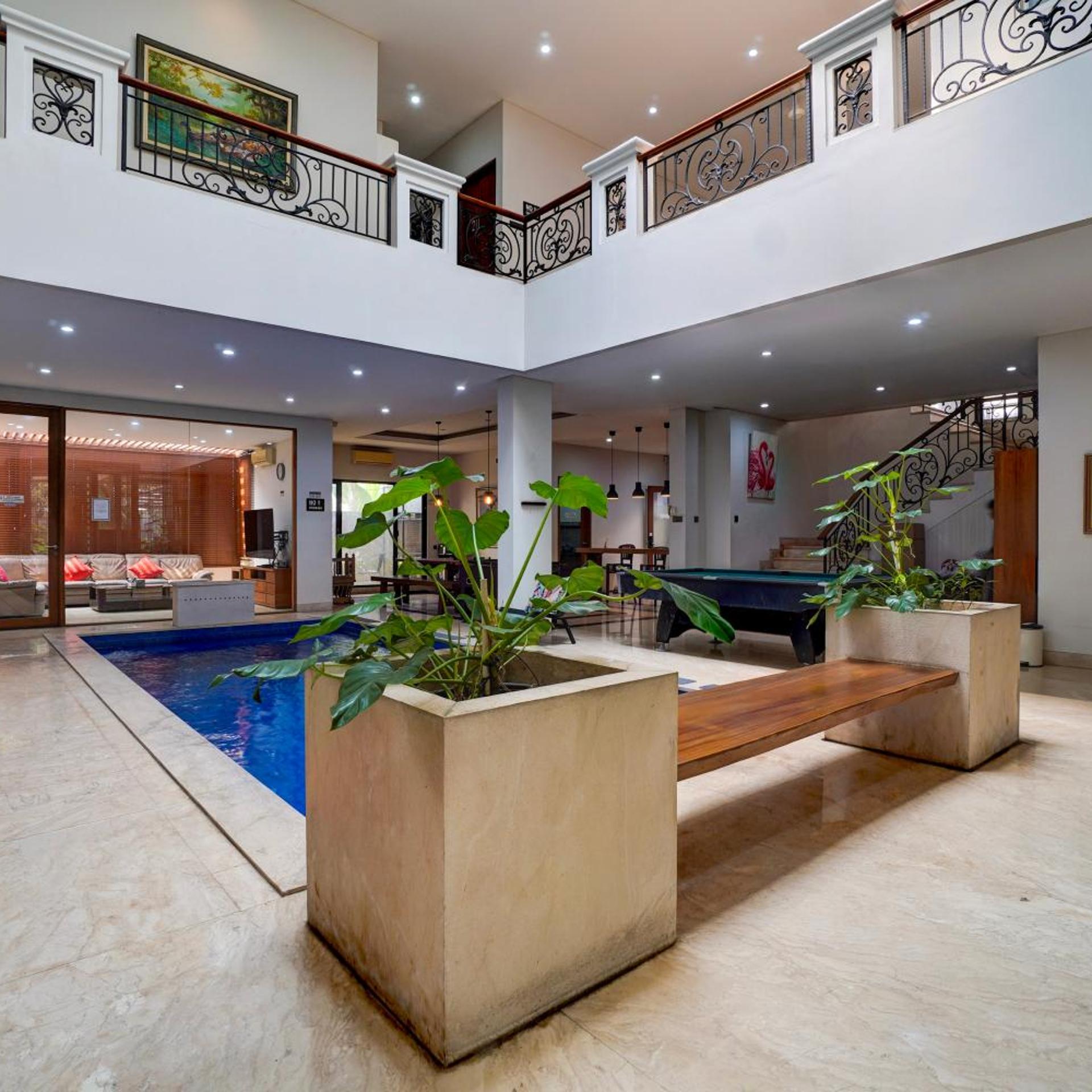 Lobby at Collection O near Universitas Pelita Harapan formerly Ohana Residence Karawaci, Curug