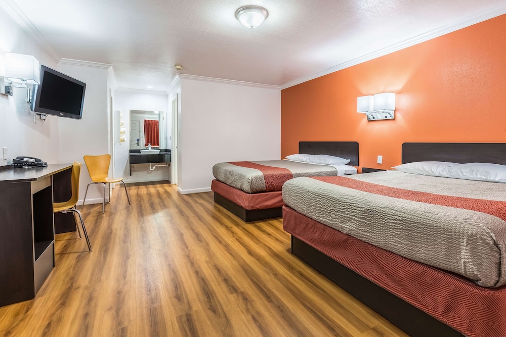 Motel6 Tremonton, UT 19/47