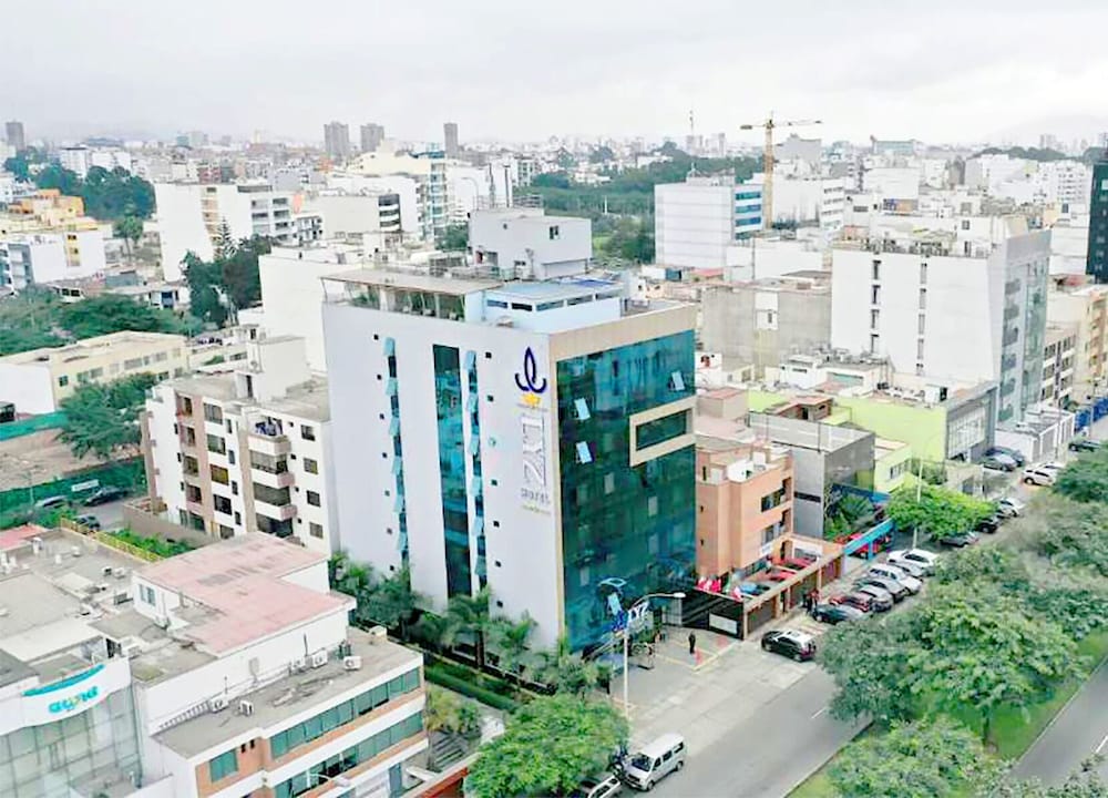 Lyz Business Hotel 2/44