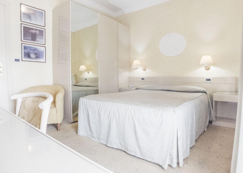 Hotel Aurora Terme 18/65