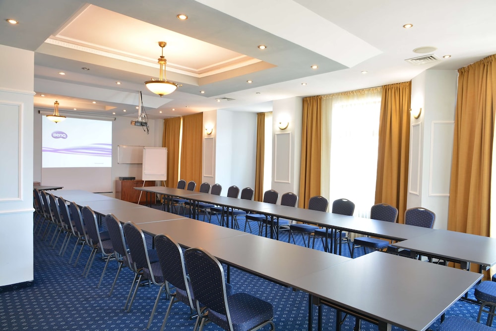 Hotel Central Ploiesti 61/69