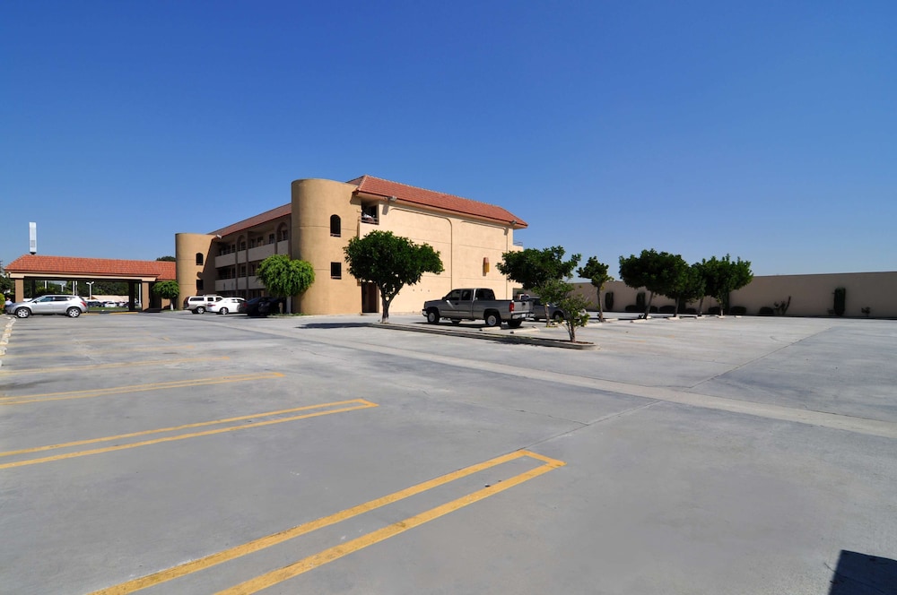 Best Western Norwalk Inn 3/35