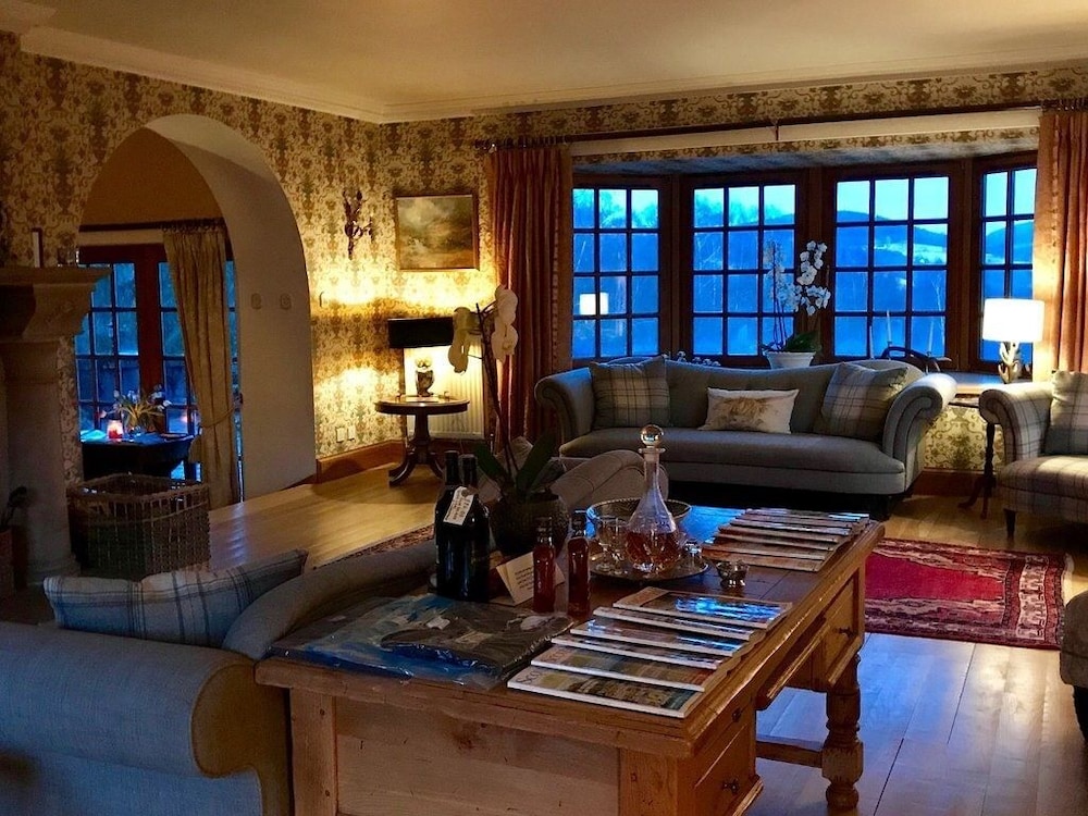 Highland Bear Lodge 24/49