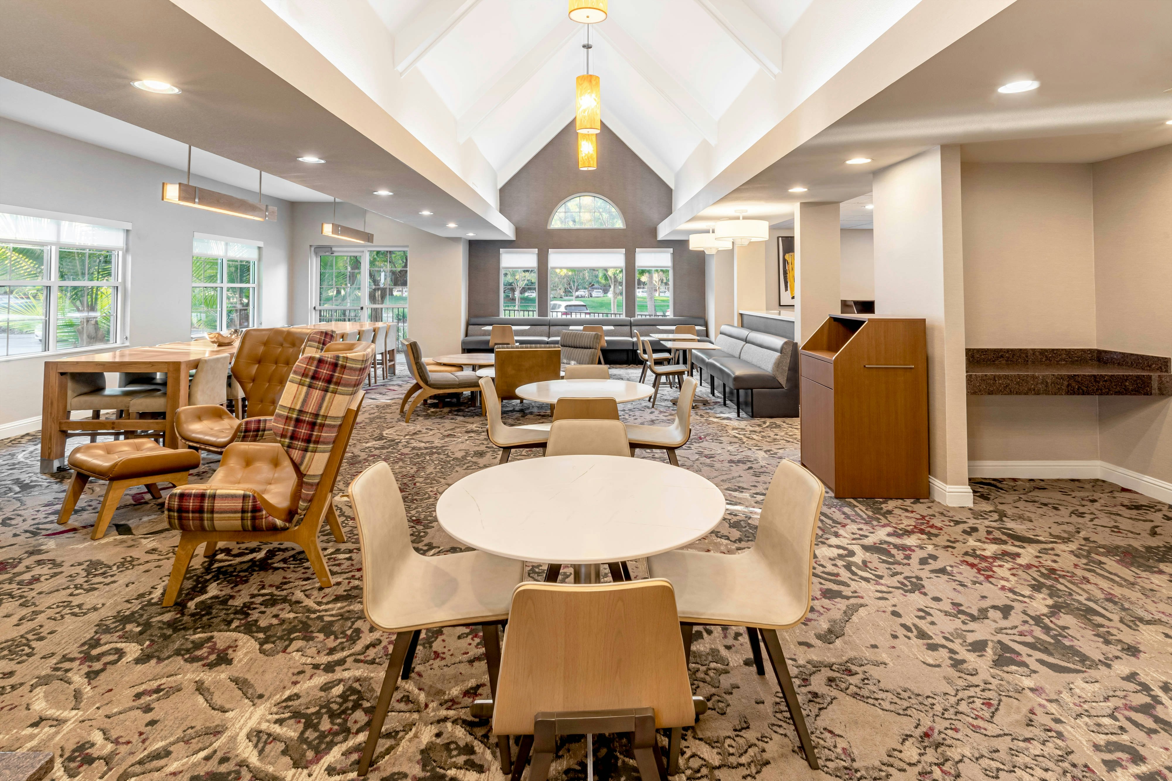 Residence Inn Sacramento Rancho Cordova 32/39