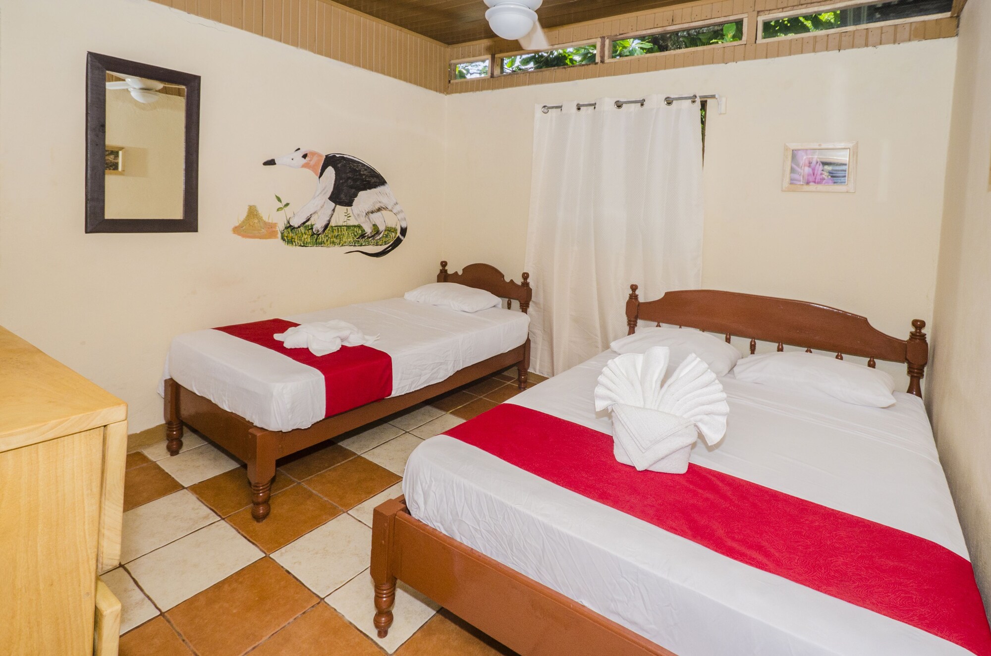 COMFORT, TRIPLE, MULTIPLE BEDS