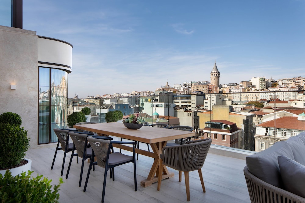 Jw Marriott Istanbul Bosphorus 40/43