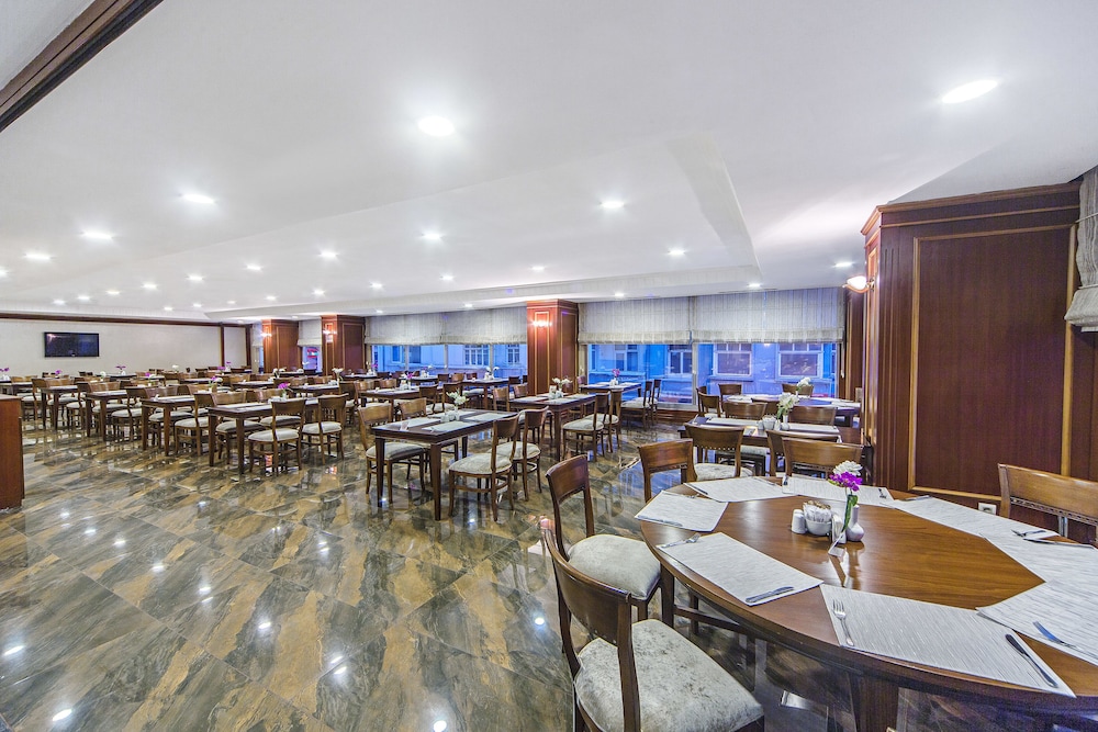 Arts Hotel Taksim 54/67