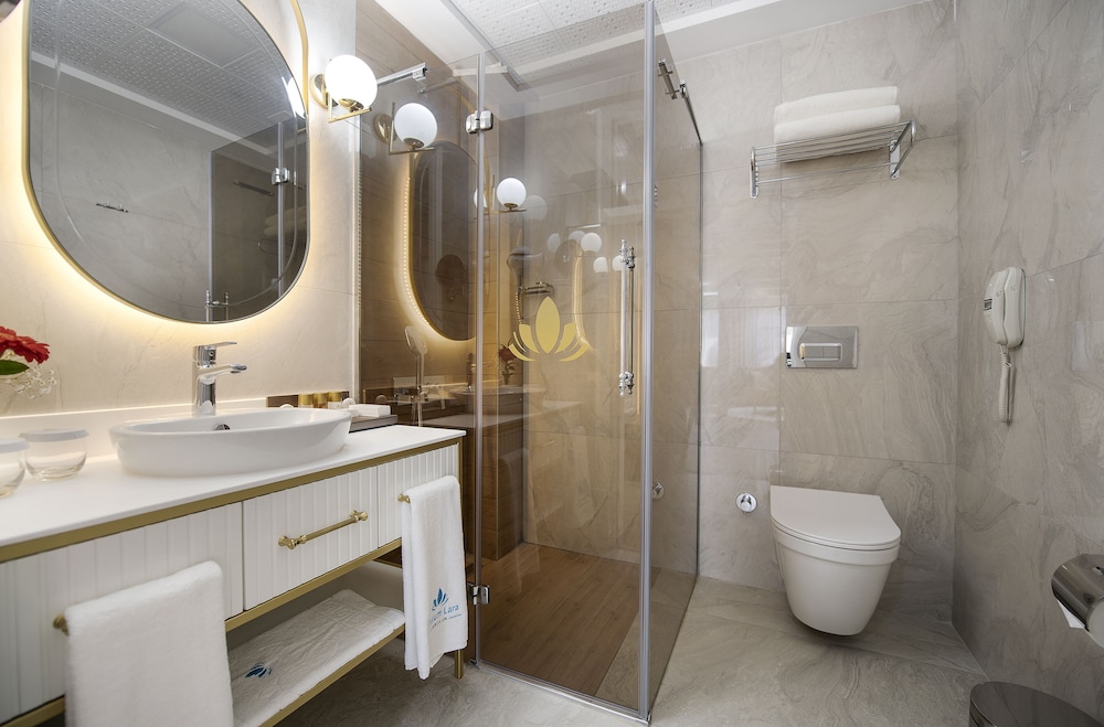 Elysium Green Suites 11/60