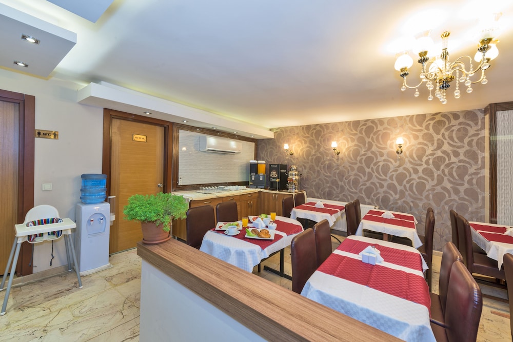 Erbazlar Hotel 19/45