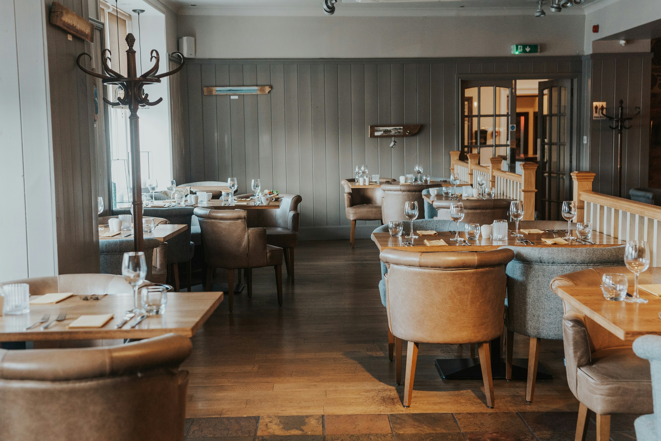 Royal Hotel Stornoway 52/64