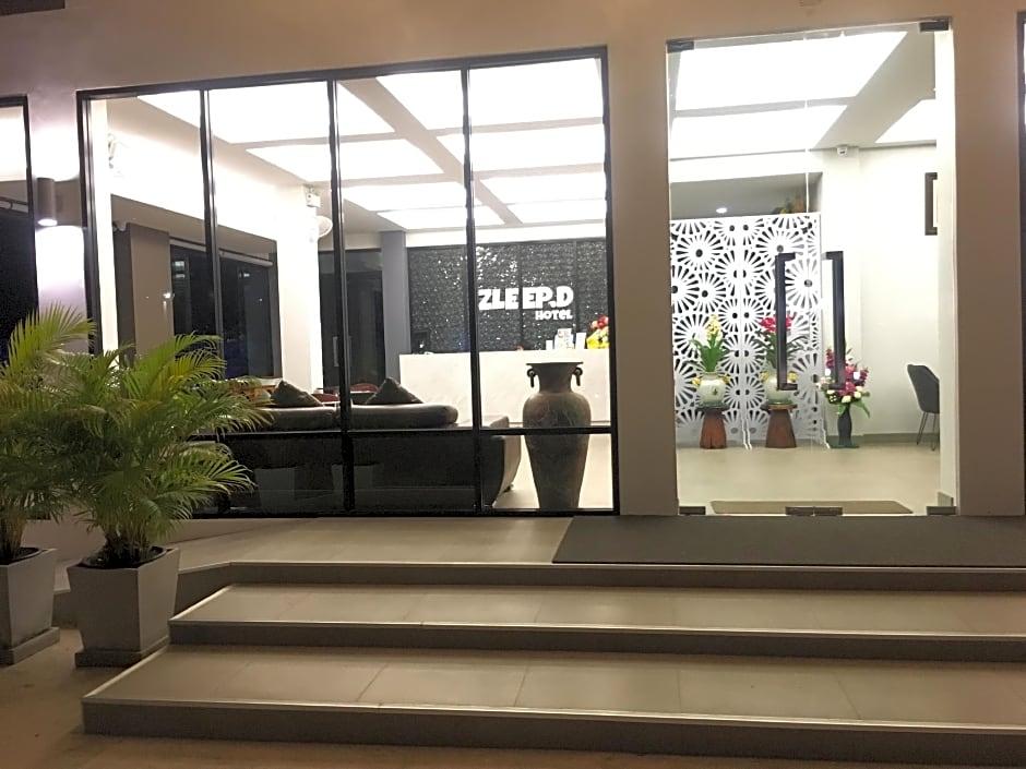 Zleep D Hotel 6/48