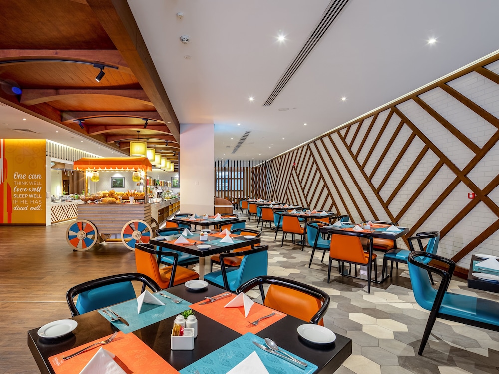 Flora Inn Dubai 44/51