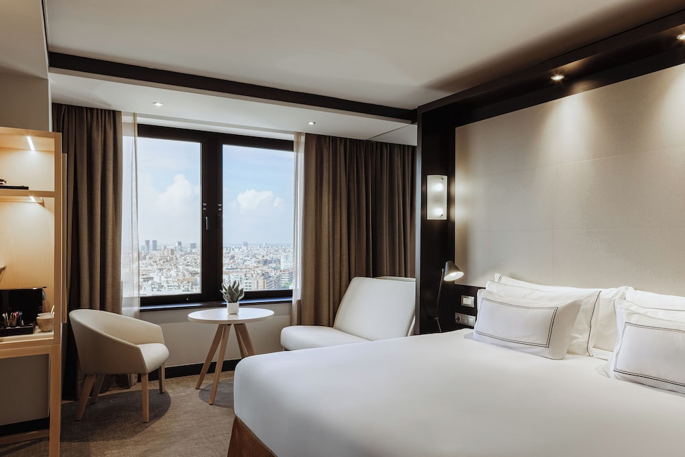 GRAND, THE LEVEL, PREMIUM