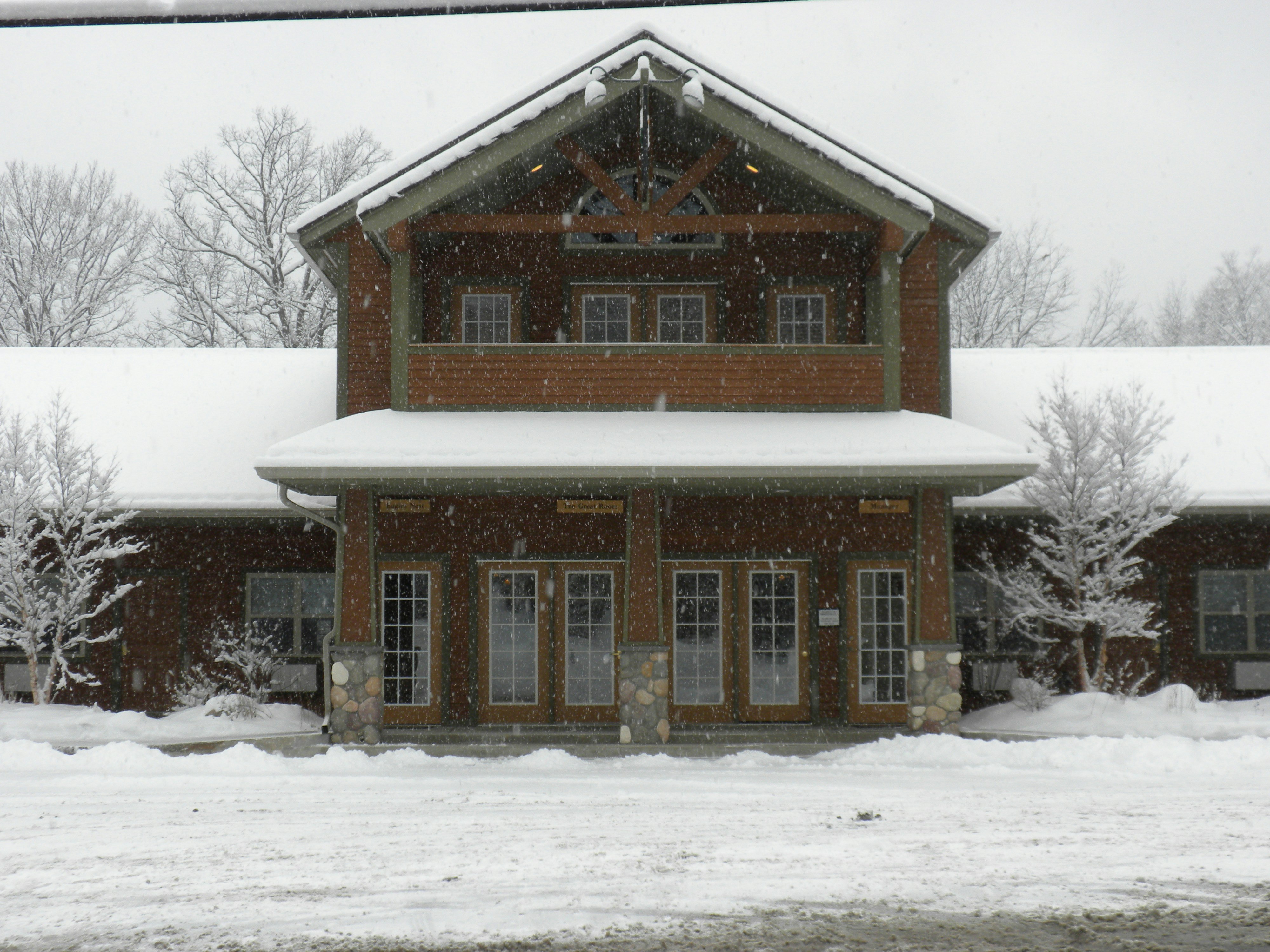 The Alpine Lodge 1/9