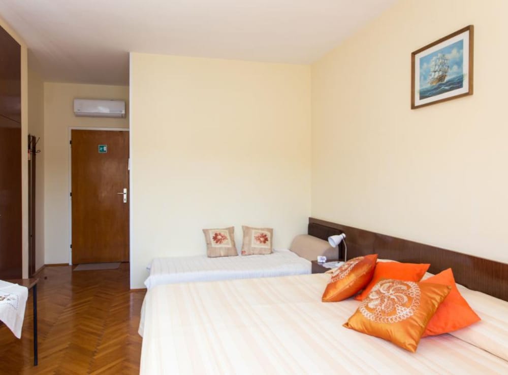 Villa Malfi 22/71
