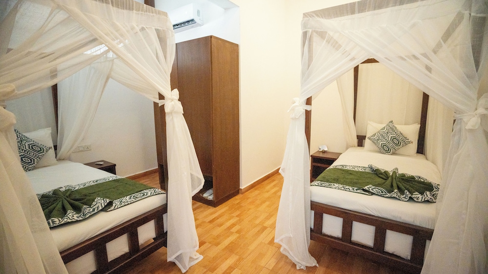 PREMIUM OCEAN SUITE