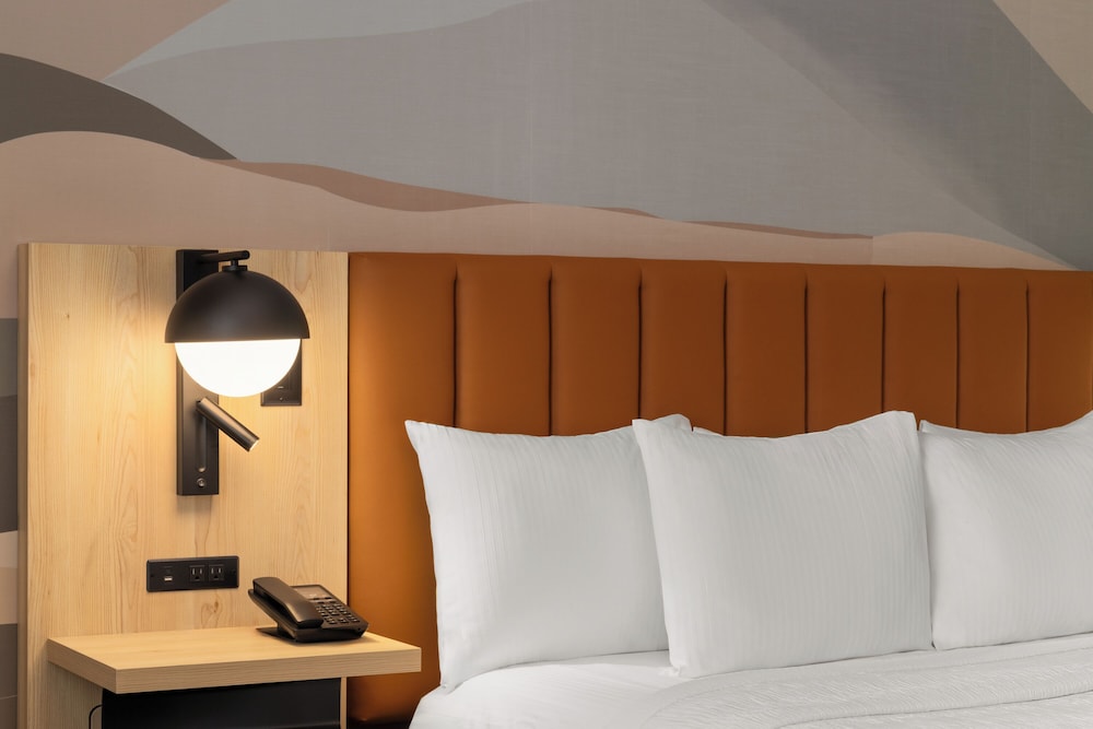 La Quinta Inn and Suites by Wyndham Leavenworth 33/60