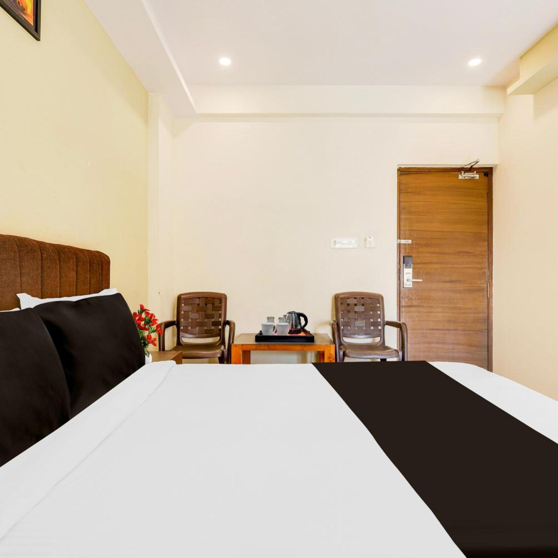 Sri Maharaja Inn 39/50