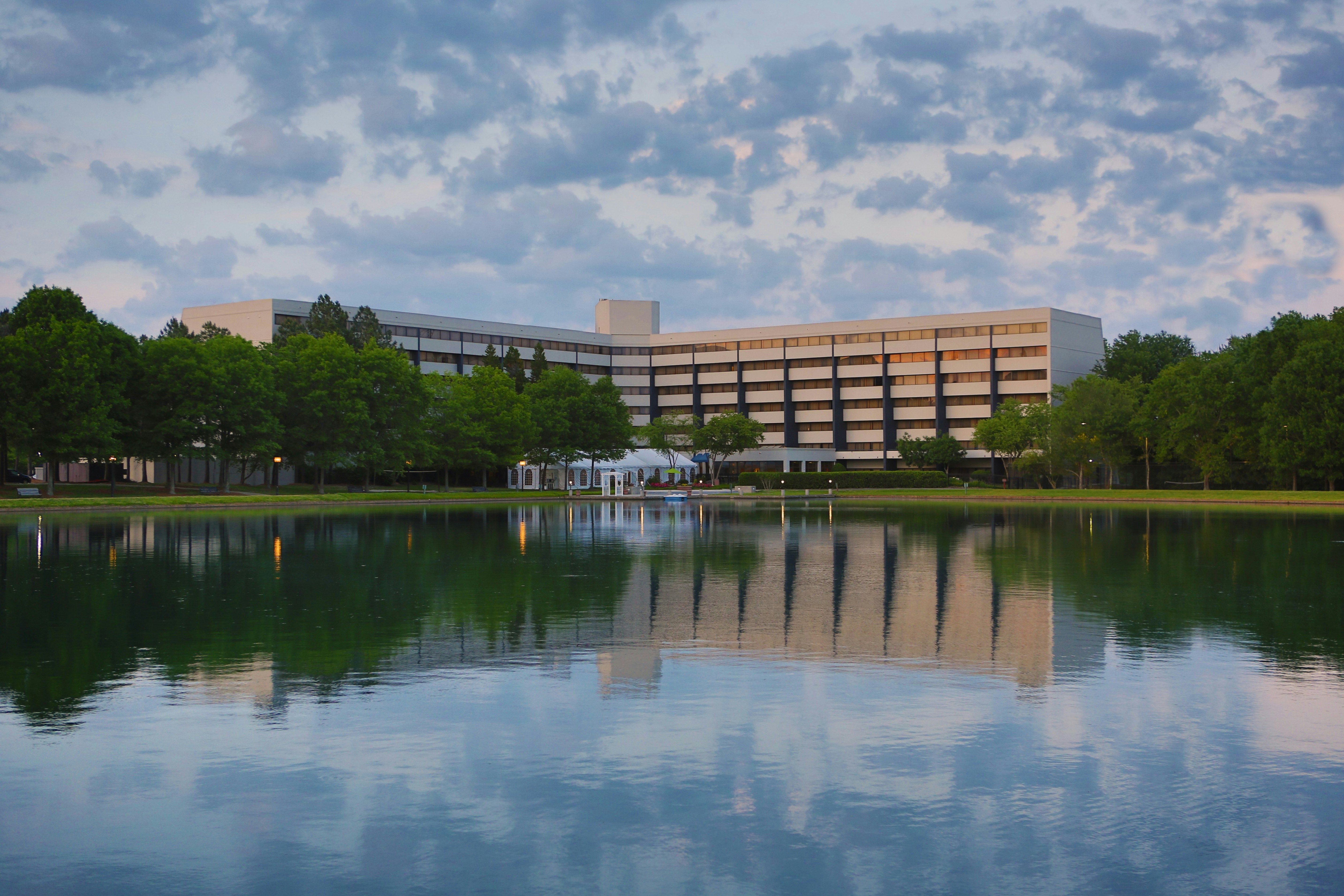 DoubleTree Suites by Hilton Raleigh - Durham 77/82