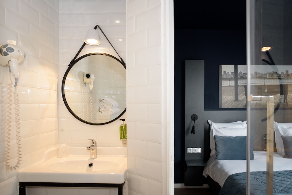 Hotel Des Arts Bastille 35/38