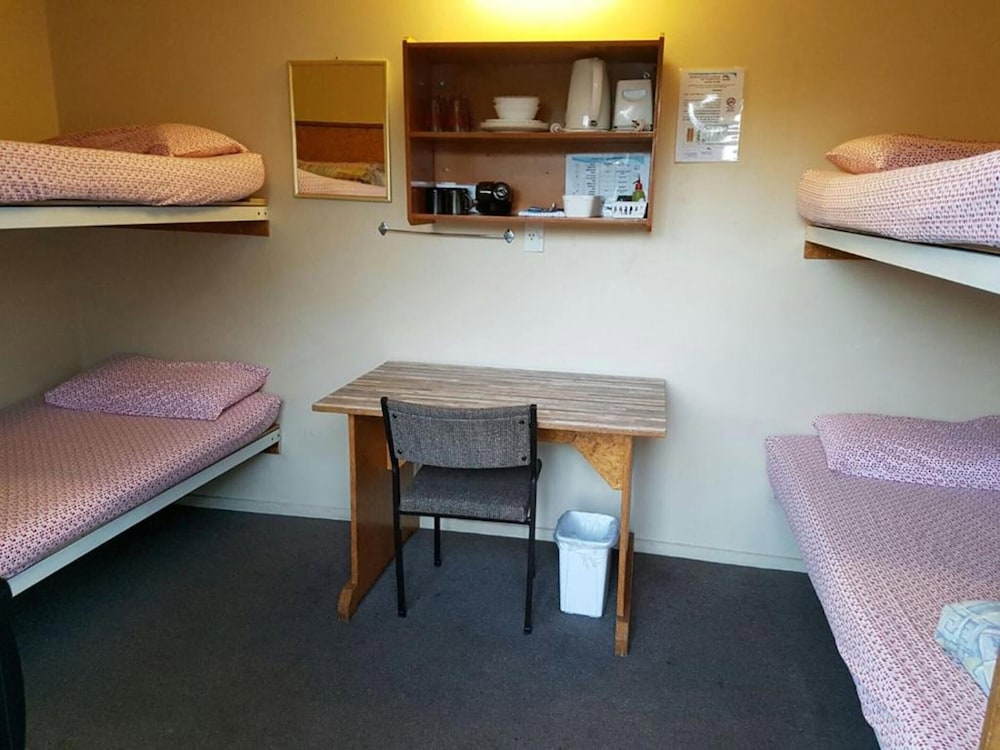 Auckland North Shore Motels & Holiday Park 33/56