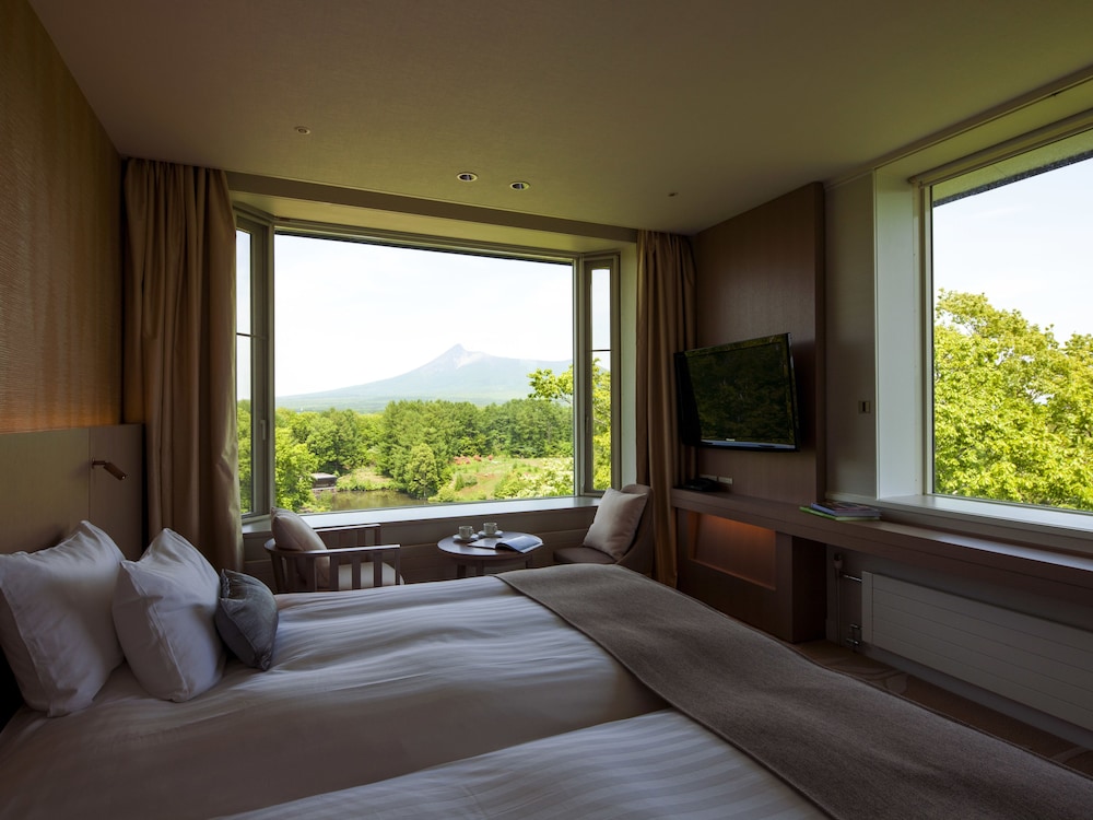 Hakodate Onuma Prince Hotel 56/76