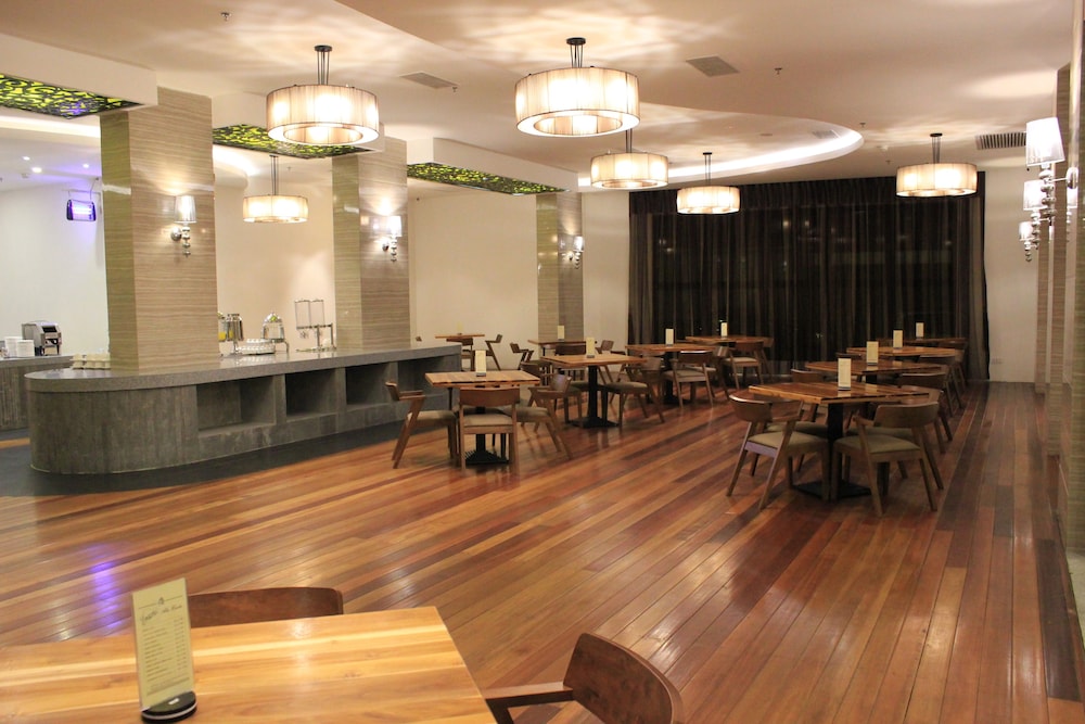 Livingston Hotel Sandakan 43/57