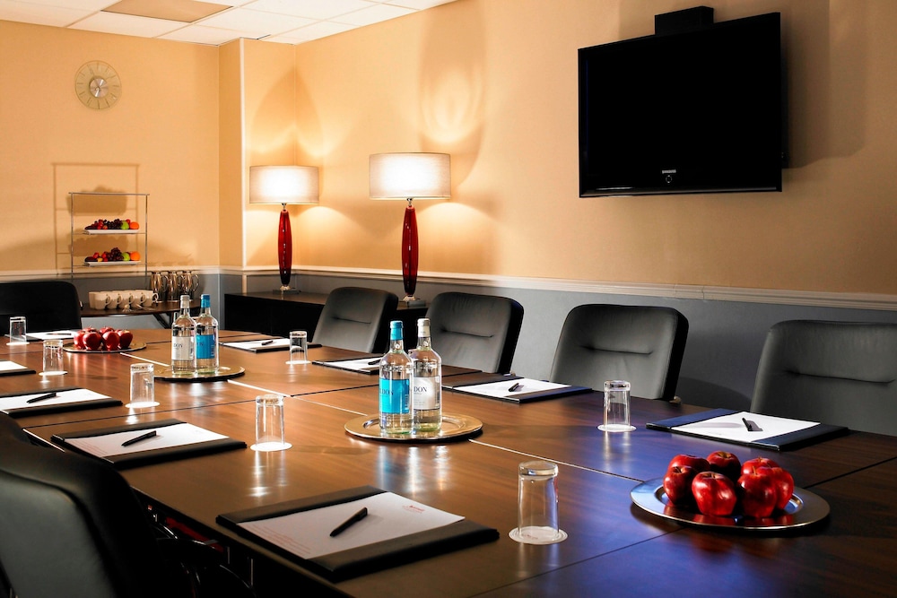 Delta Hotels by Marriott Huntingdon 15/26