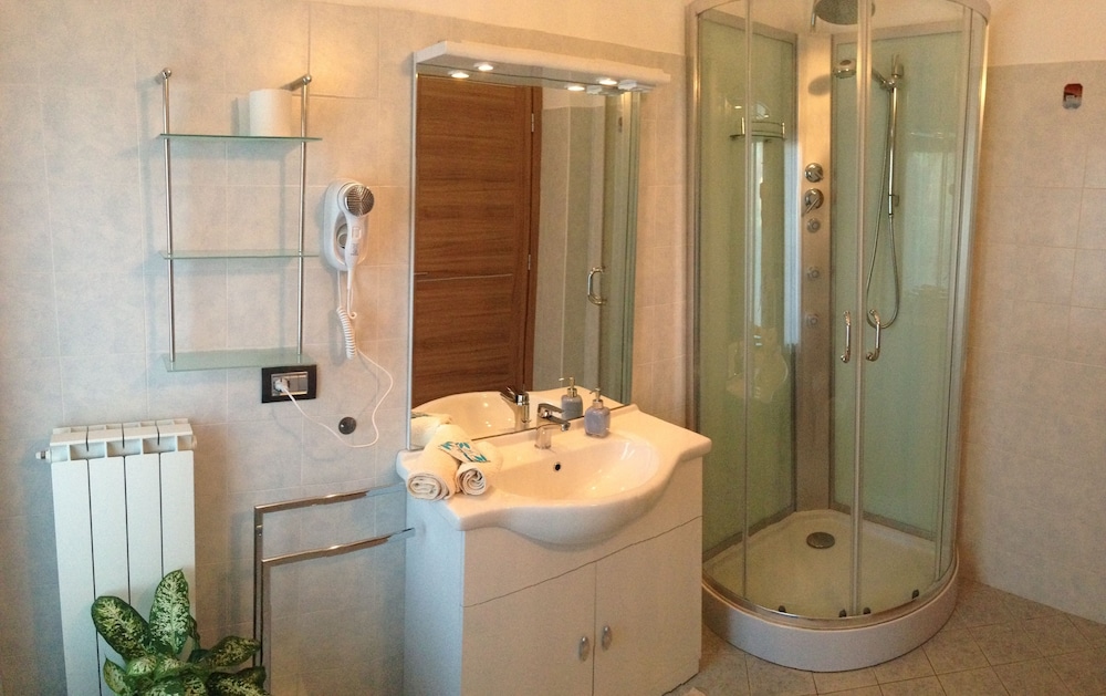 Bed&amp;Breakfast EREMES 50/50