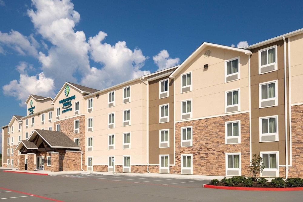 WoodSpring Suites Houston IAH Airport 7/48
