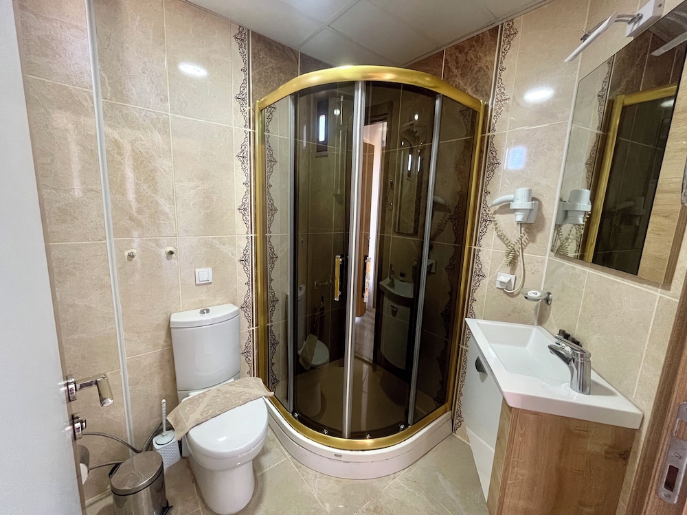 Poyraz Konuk Evi 41/44
